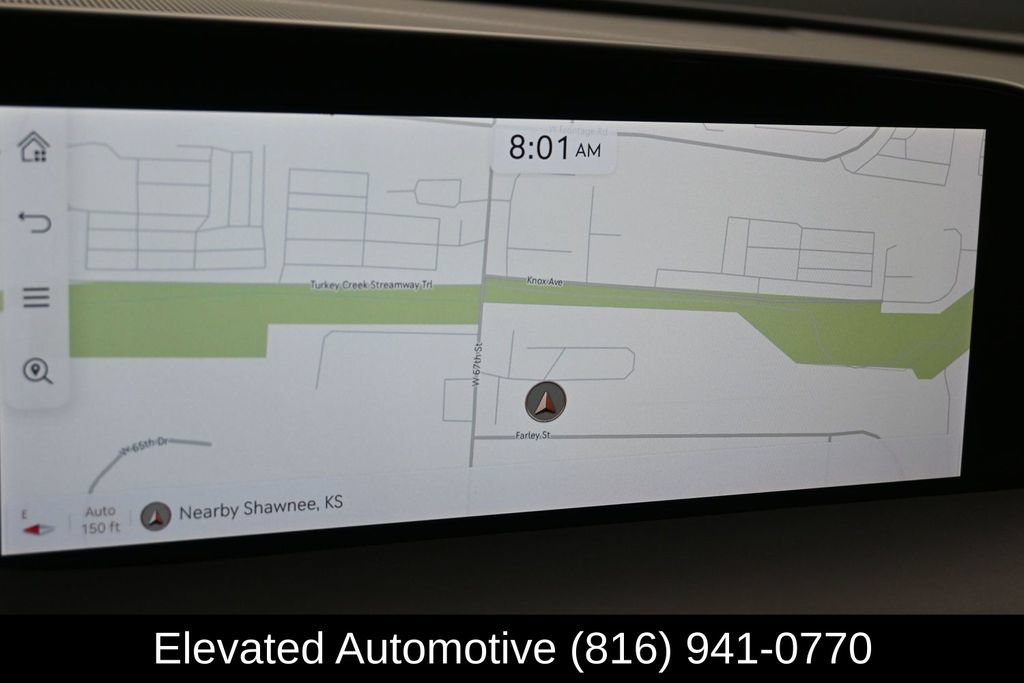 Used 2024 Genesis G90 3.5T AWD/4WD image 9