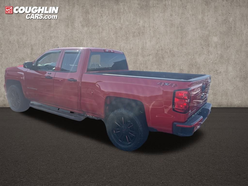 Used 2018 Chevrolet Silverado 1500 Custom w/ Custom Value Package image 4
