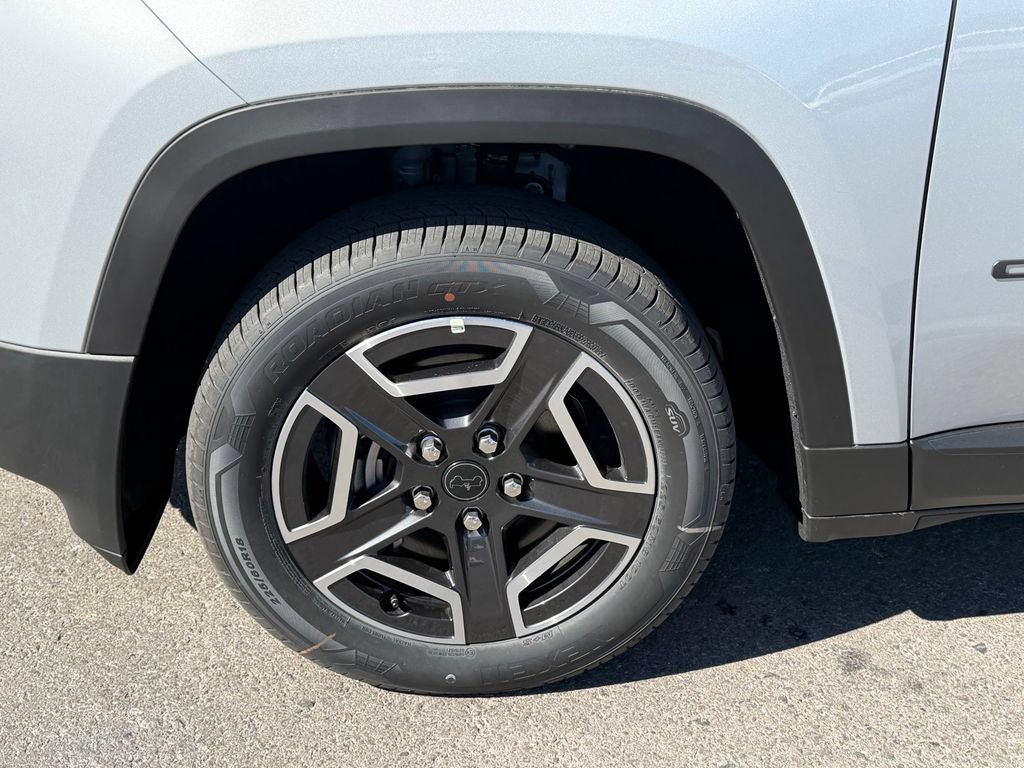 New 2026 Jeep Cherokee Laredo AWD/4WD image 20