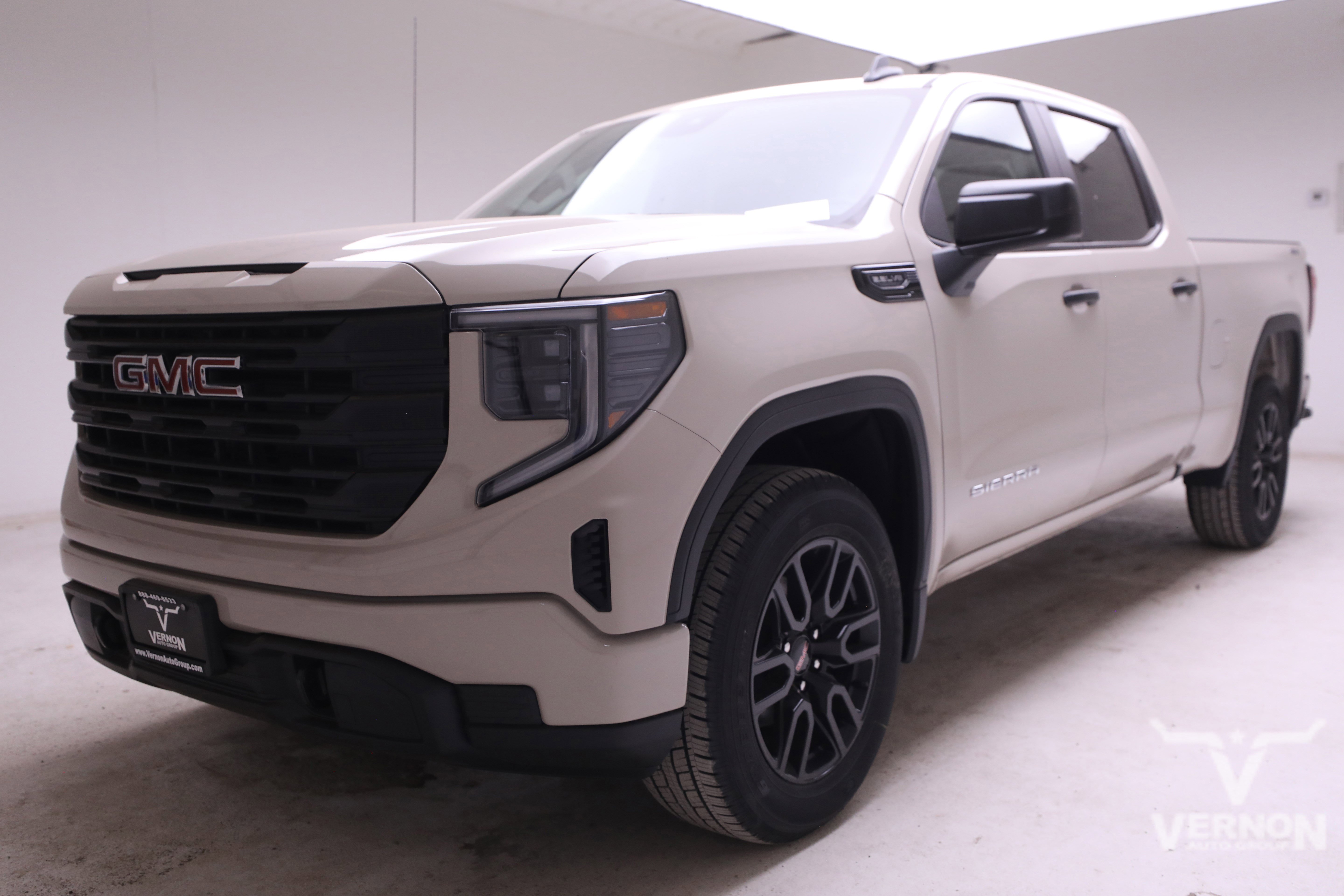 New 2026 GMC Sierra 1500 Pro w/ Graphite Edition