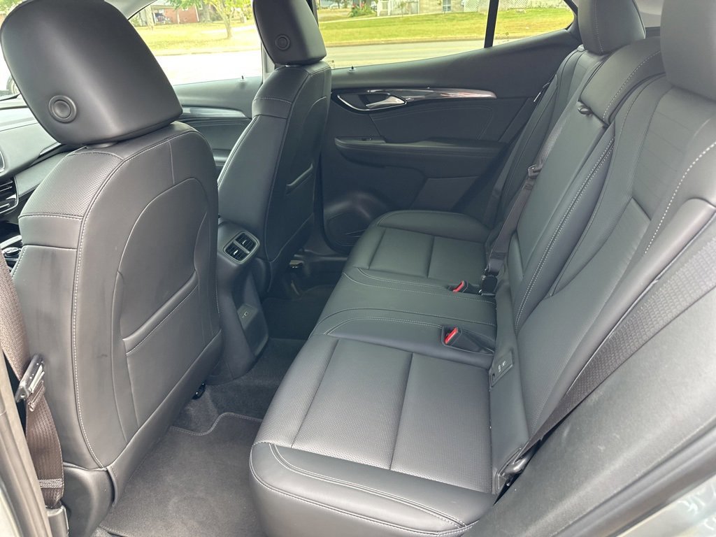 Used 2024 Buick Envision Preferred image 11