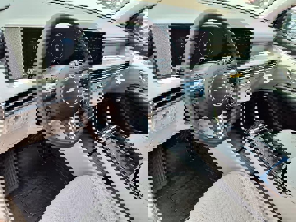 New 2025 Hyundai Tucson SEL image 13