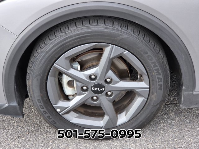 Used 2025 Kia K4 FWD image 17