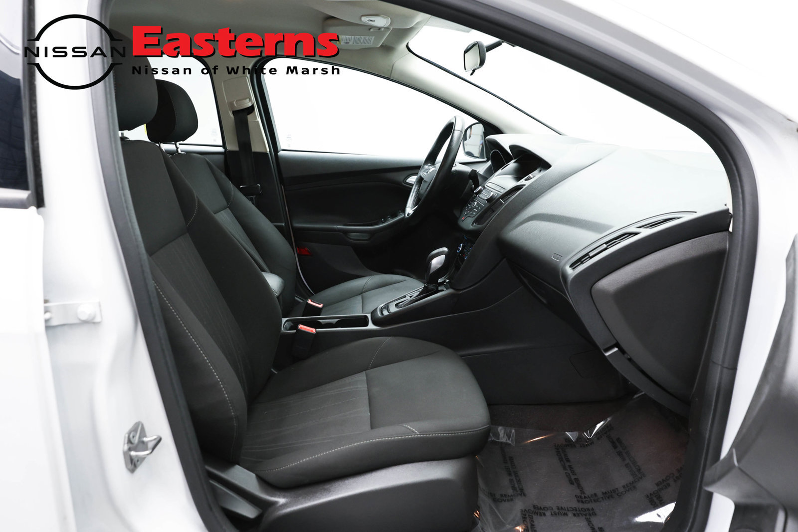 Used 2018 Ford Focus SE w/ Cold Weather Package FWD image 82
