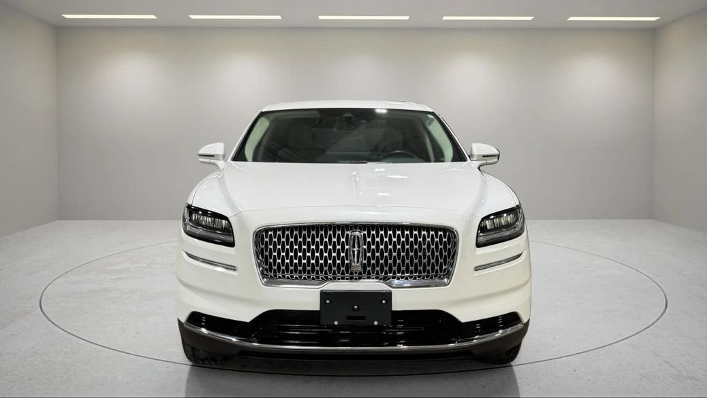 Certified 2022 Lincoln Nautilus FWD image 16