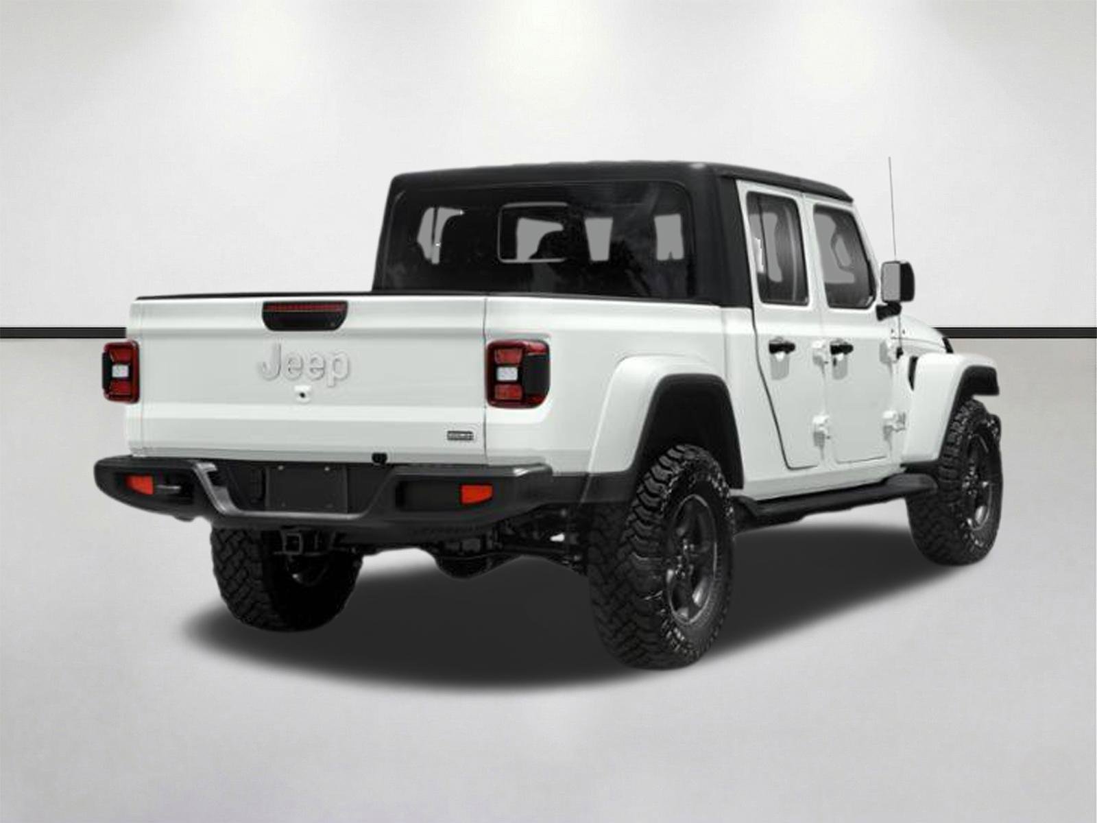 Used 2021 Jeep Gladiator Overland w/ Trailer Tow Package AWD/4WD image 2