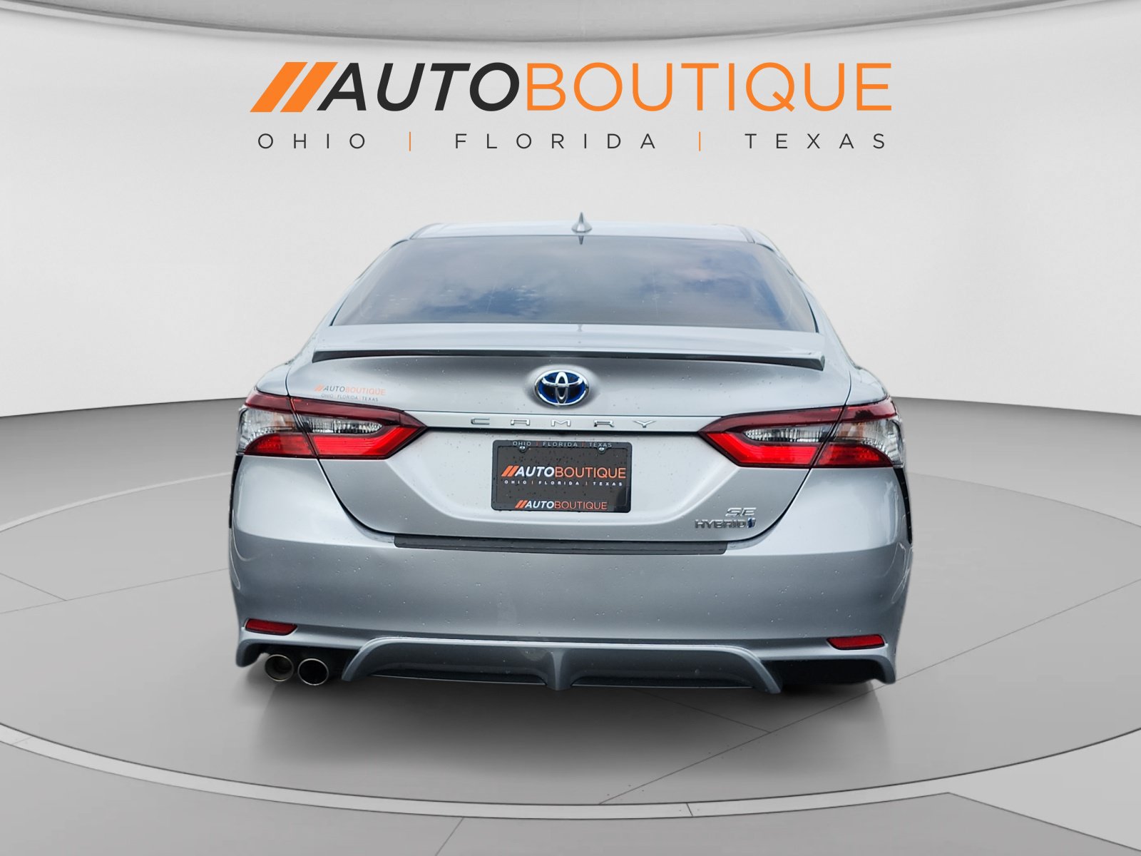 Used 2022 Toyota Camry SE FWD image 4