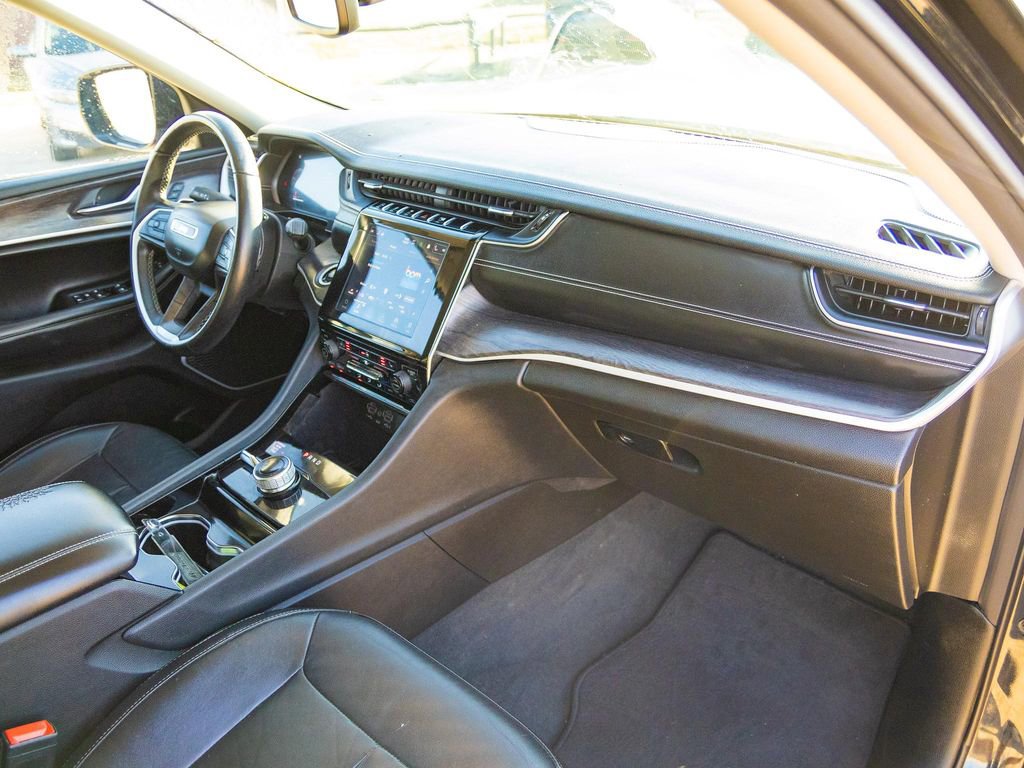 Used 2021 Jeep Grand Cherokee L Limited image 18
