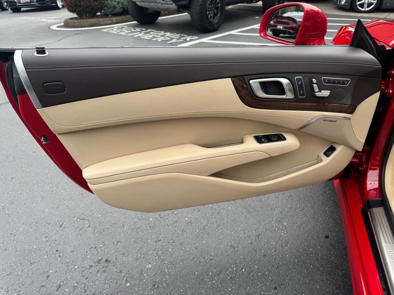 Used 2013 Mercedes-Benz SL 550 image 15
