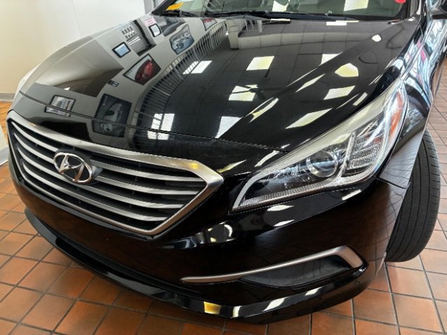 Used 2017 Hyundai Sonata SE image 9