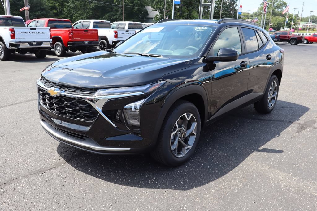New 2026 Chevrolet Trax LT w/ LT Convenience Package FWD image 23