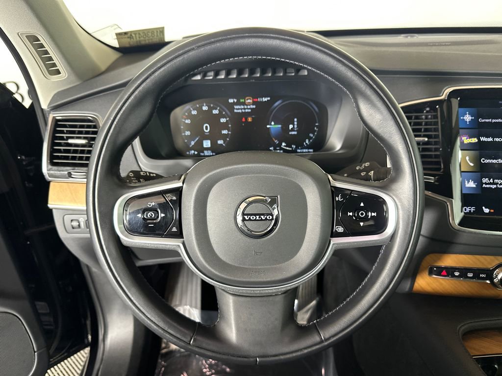 Used 2022 Volvo XC90 T8 Inscription Expression w/ Advanced Package image 24