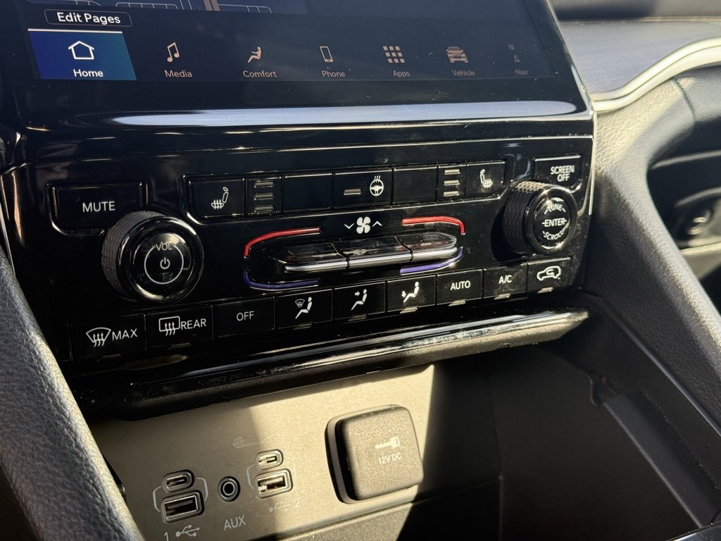 Used 2024 Jeep Grand Cherokee L Limited w/ Trailer Tow Package image 19