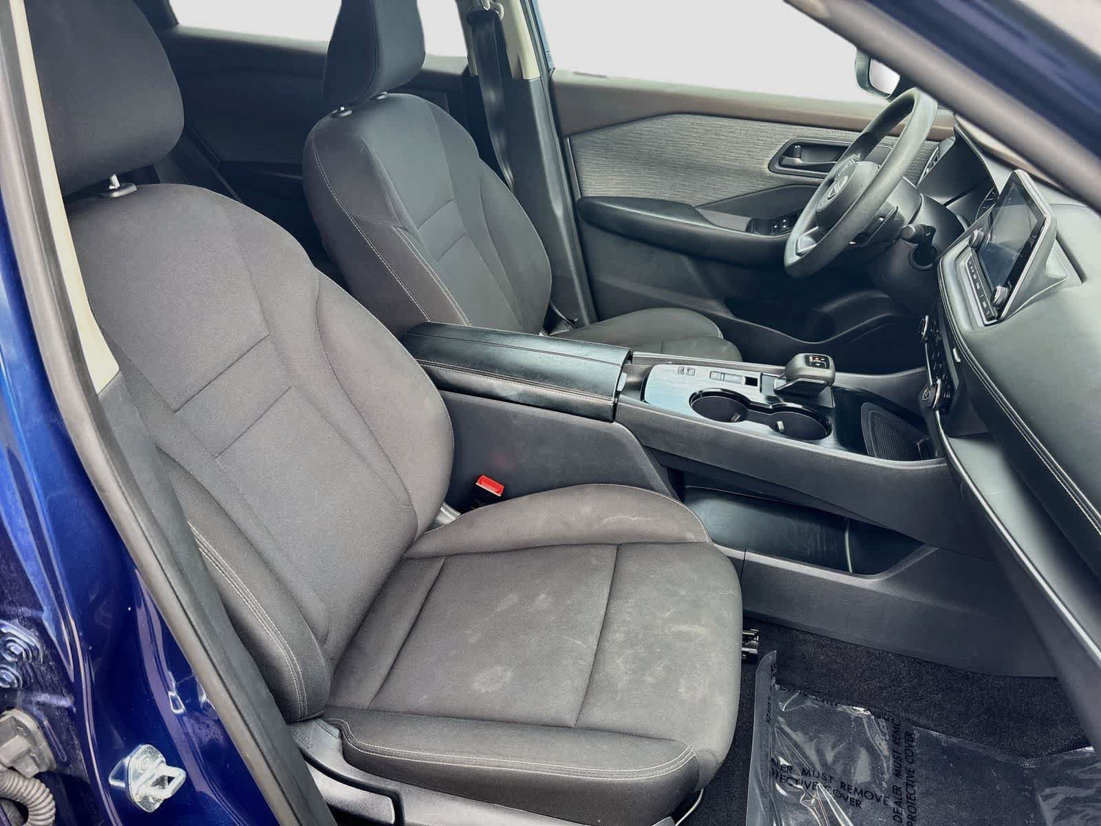Used 2023 Nissan Rogue S FWD image 27