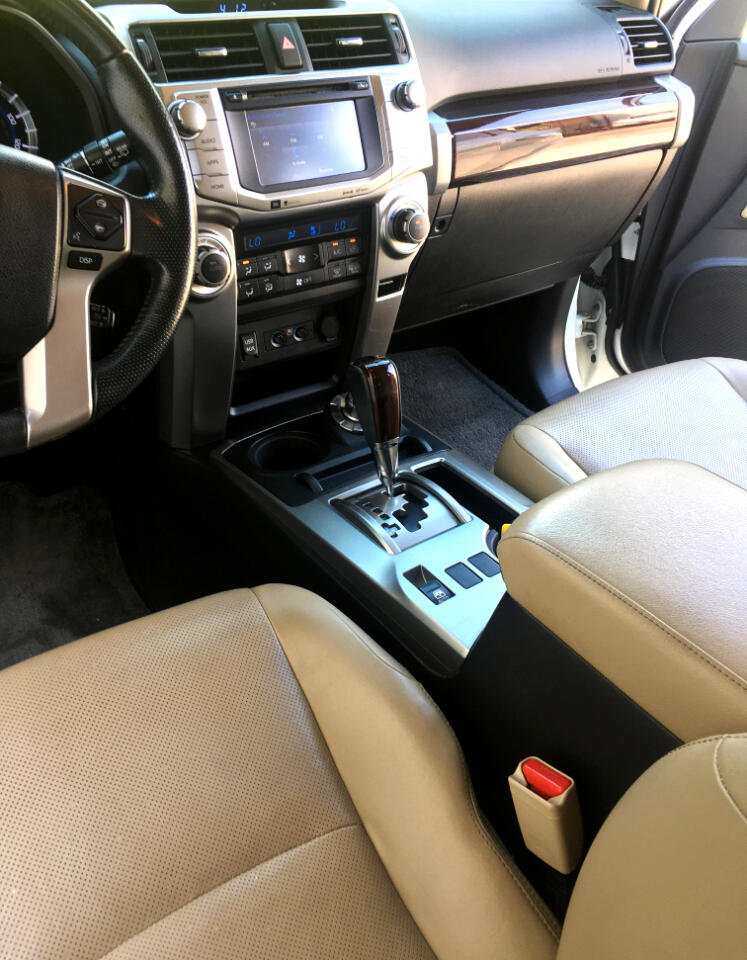 Used 2016 Toyota 4Runner Limited image 20