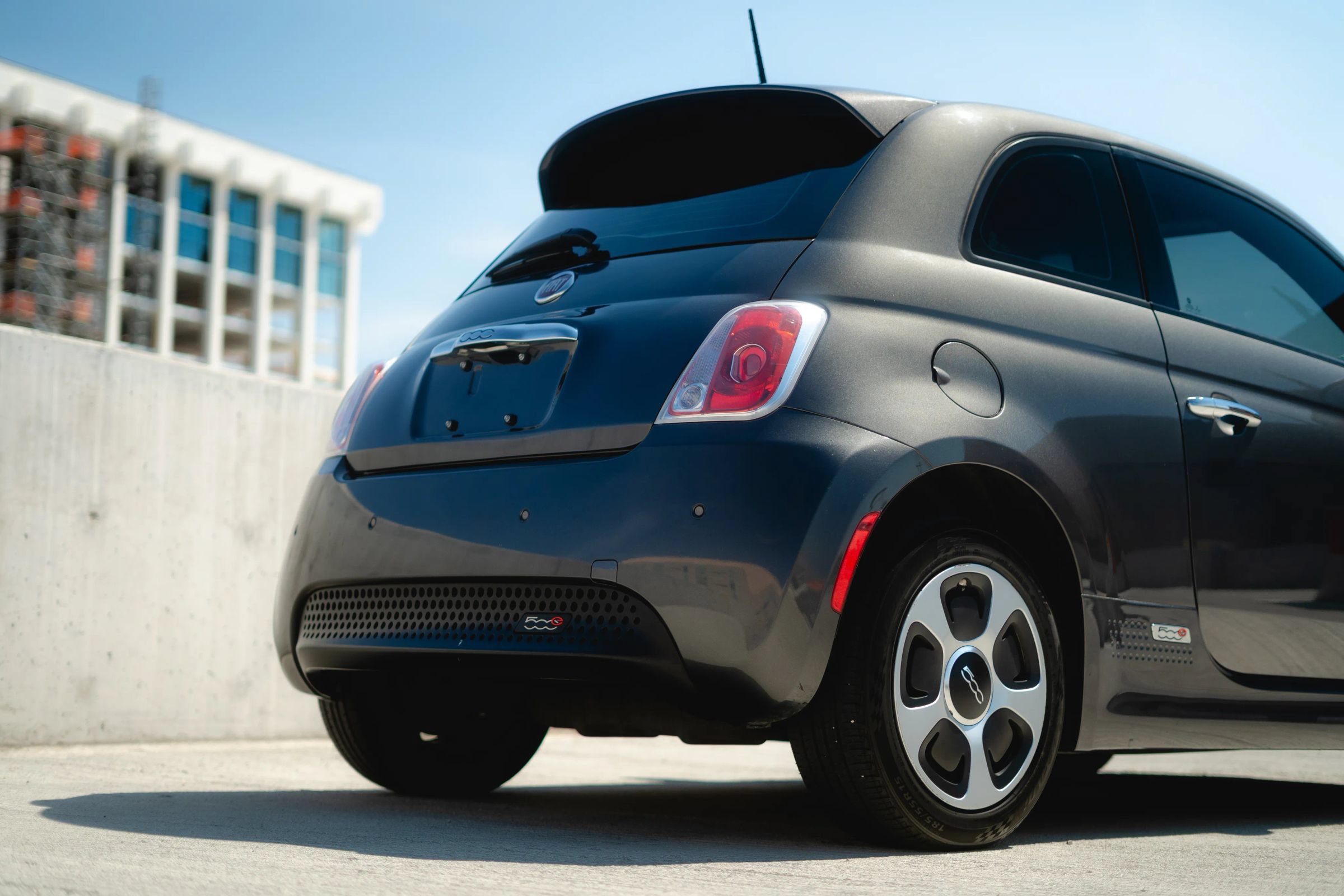 Used 2015 FIAT 500 e FWD image 15