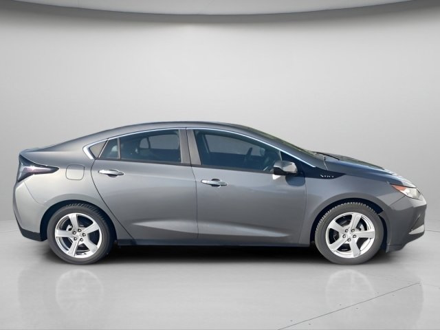 Used 2017 Chevrolet Volt LT w/ Comfort Package image 5