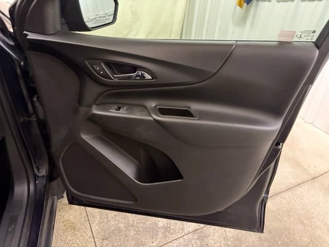 Used 2021 Chevrolet Equinox LT FWD image 23