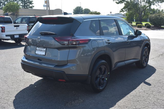 New 2026 Nissan Rogue SV AWD/4WD image 5