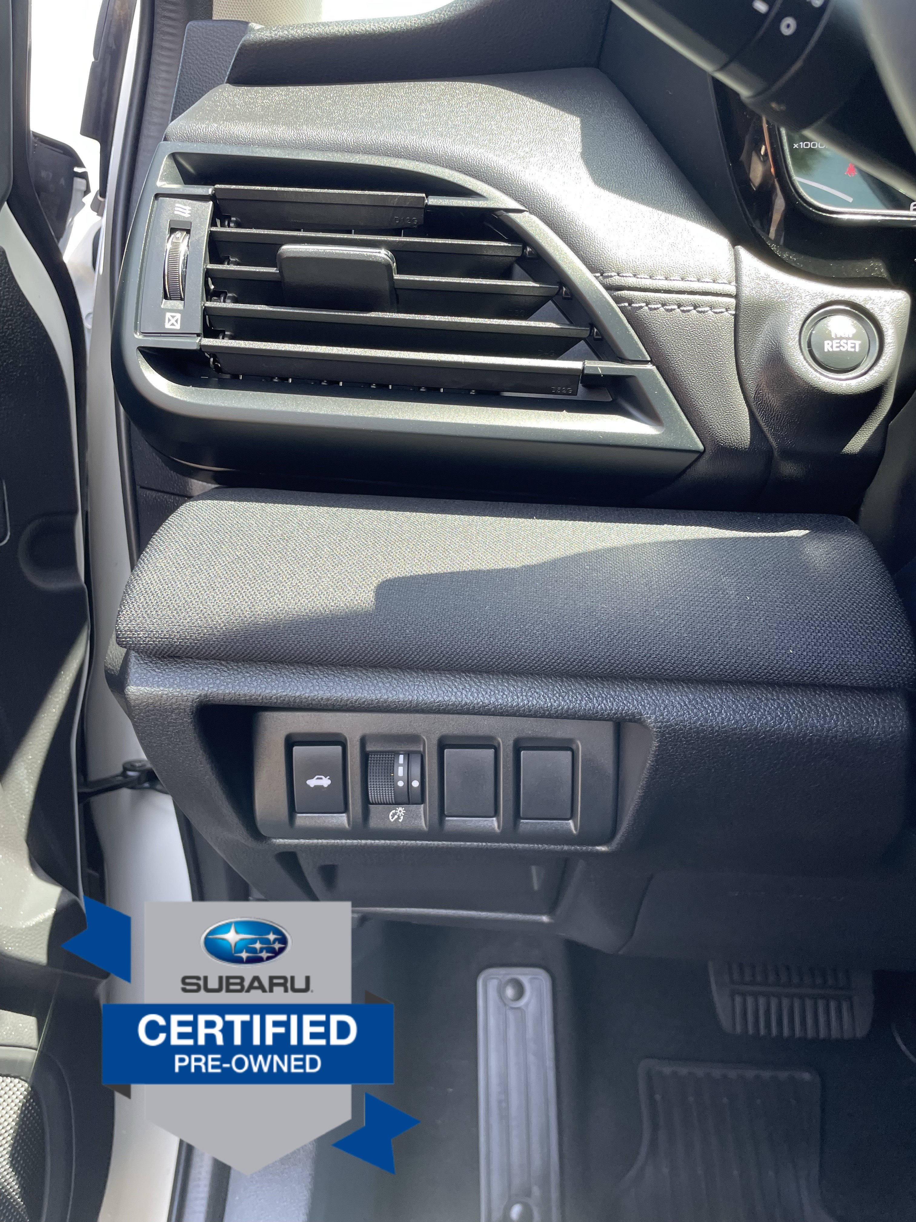 Certified 2025 Subaru Legacy Premium AWD/4WD image 27