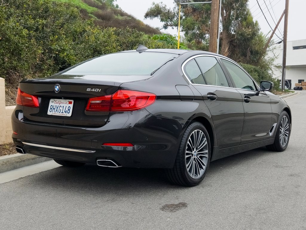 Used 2019 BMW 540i w/ Convenience Package image 5