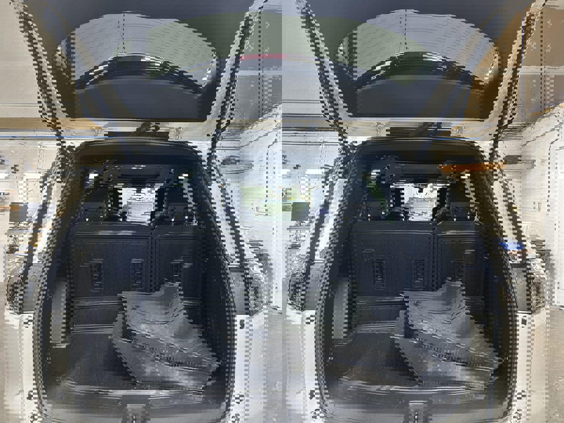 Certified 2024 Buick Enclave Avenir w/ Trailering Package, 5000 lbs. image 28