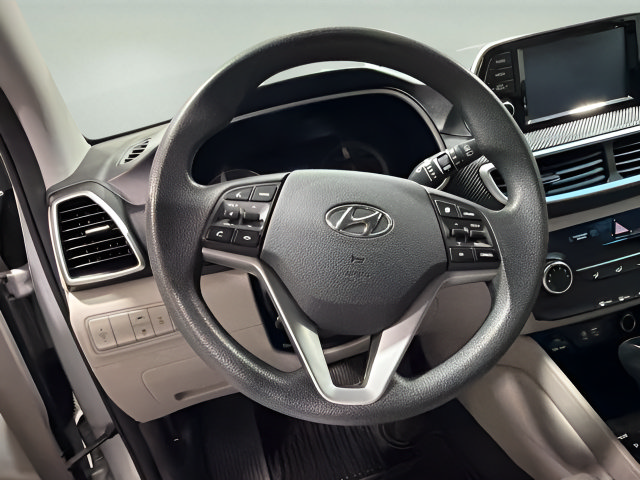 Used 2019 Hyundai Tucson SE AWD/4WD image 16