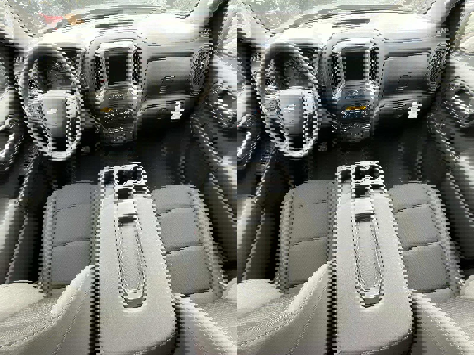 New 2026 Chevrolet Silverado 1500 Custom w/ Turbomax Blackout Package image 20