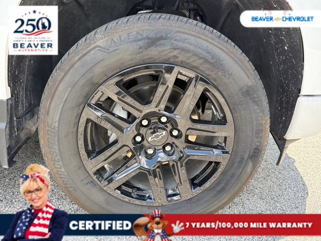 Used 2024 Chevrolet Silverado 1500 RST AWD/4WD image 10