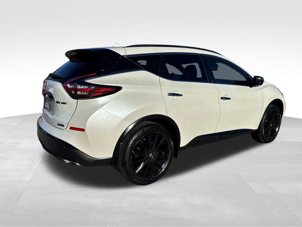 Used 2023 Nissan Murano SV w/ SV Midnight Edition Package image 6