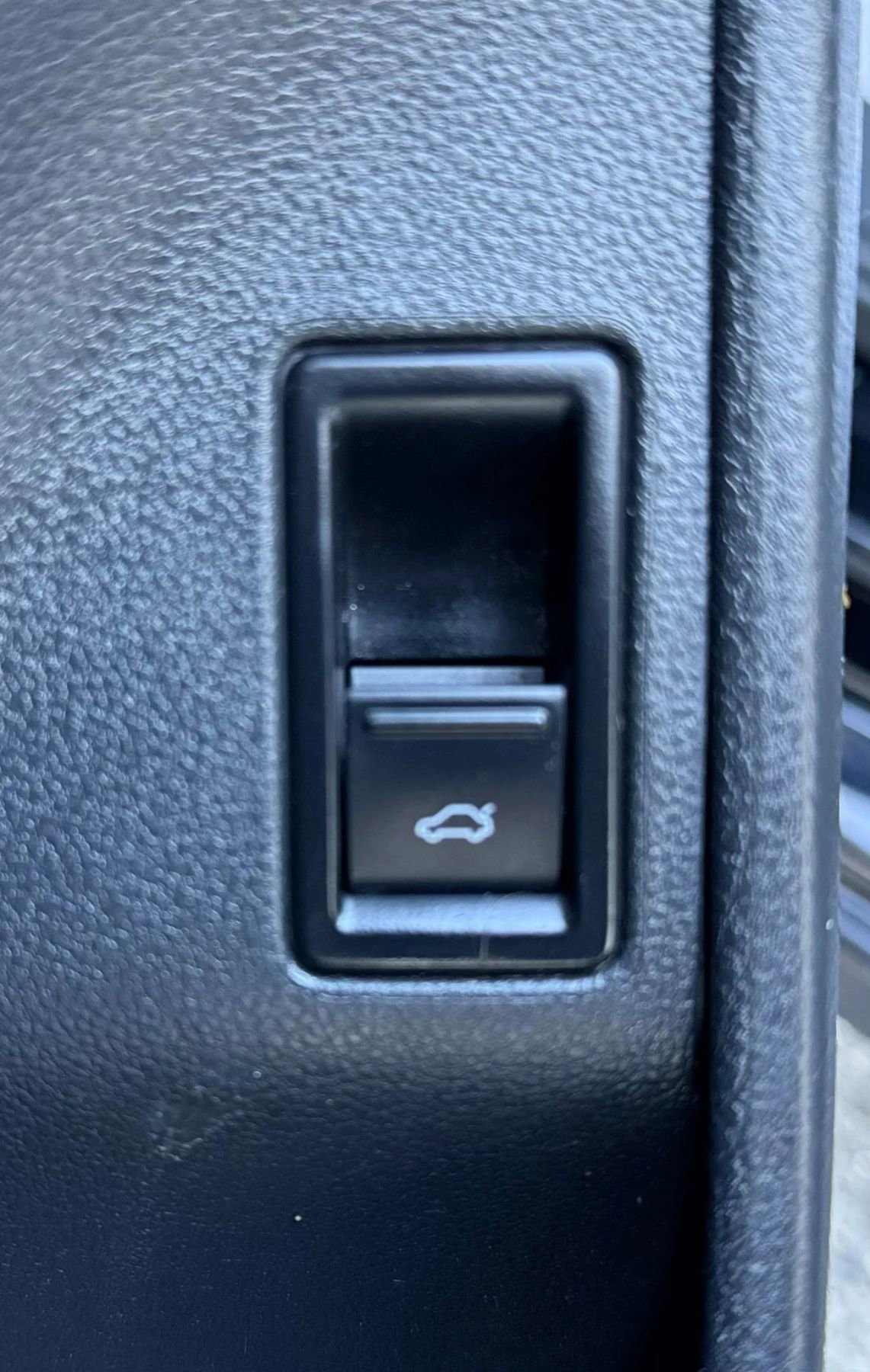 Used 2015 Volkswagen Jetta SE image 23