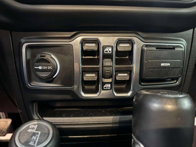 Used 2021 Jeep Gladiator Overland w/ Popular Equipment Package image 27