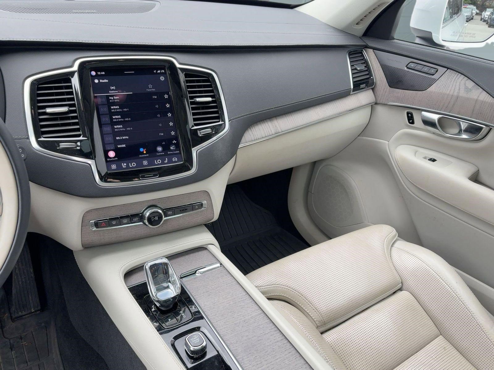 Certified 2023 Volvo XC90 B6 Ultimate image 23