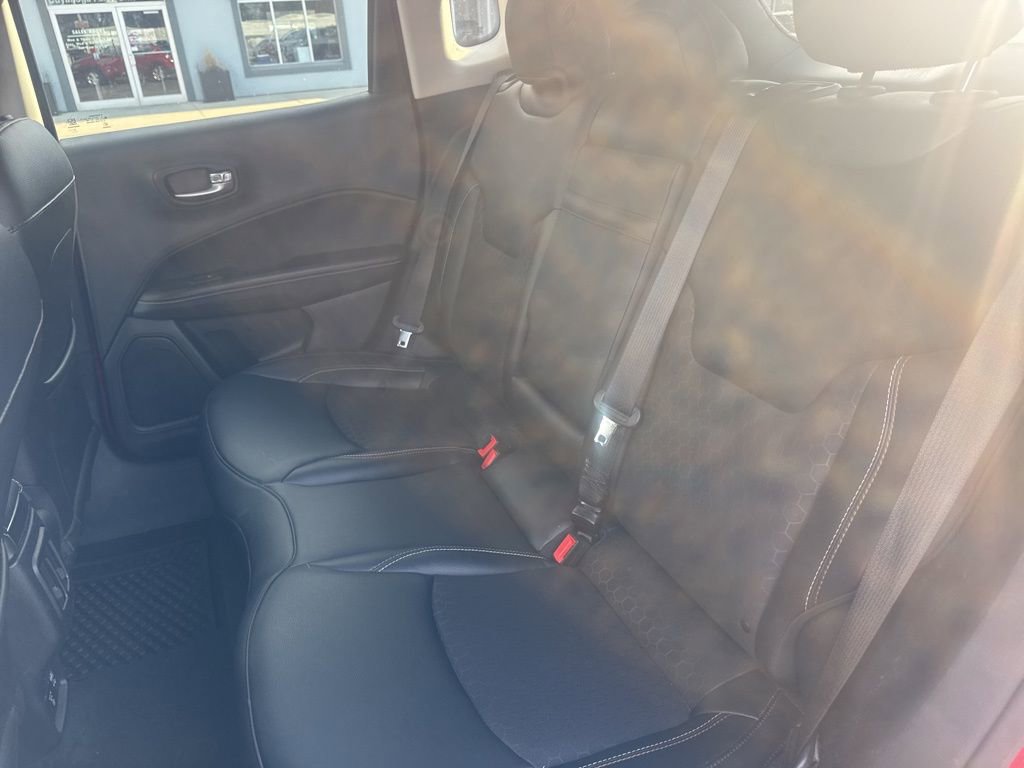 Used 2019 Jeep Compass Latitude w/ Popular Equipment Group image 7