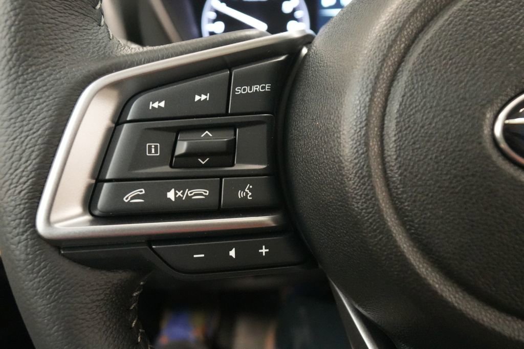 New 2025 Subaru Ascent Limited image 39