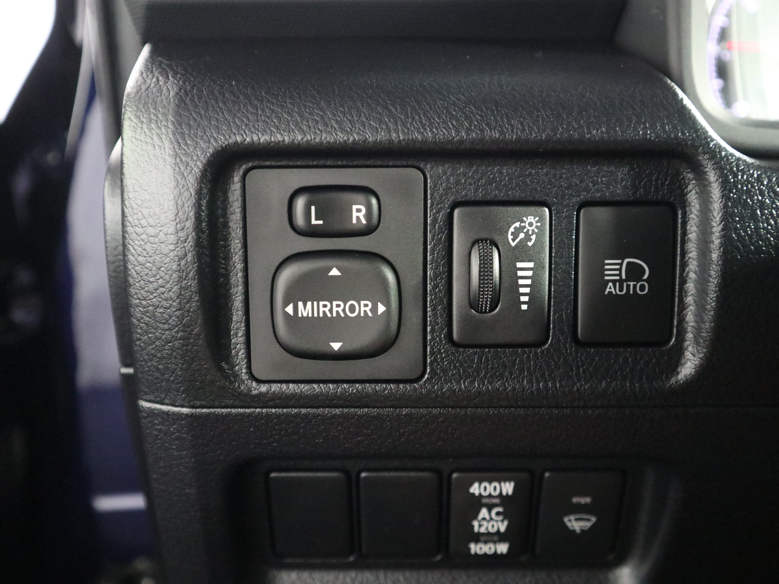 Used 2024 Toyota 4Runner TRD Sport AWD/4WD image 29