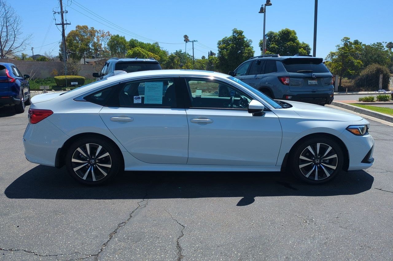 Certified 2023 Honda Civic EX image 5