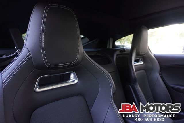 Used 2018 Jaguar F-TYPE R-Dynamic AWD/4WD image 99