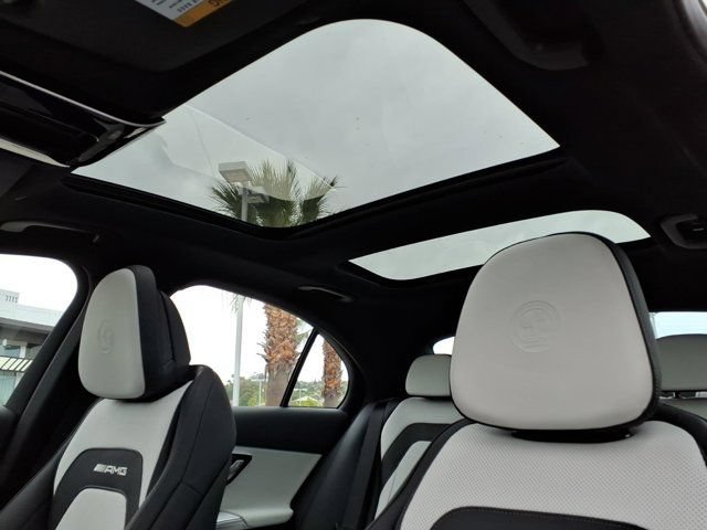 New 2026 Mercedes-Benz E 53 AMG e 4MATIC Sedan image 15