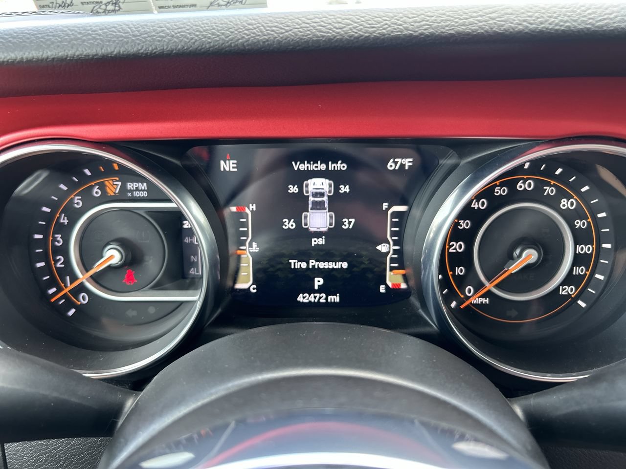 Used 2023 Jeep Gladiator Rubicon AWD/4WD image 26