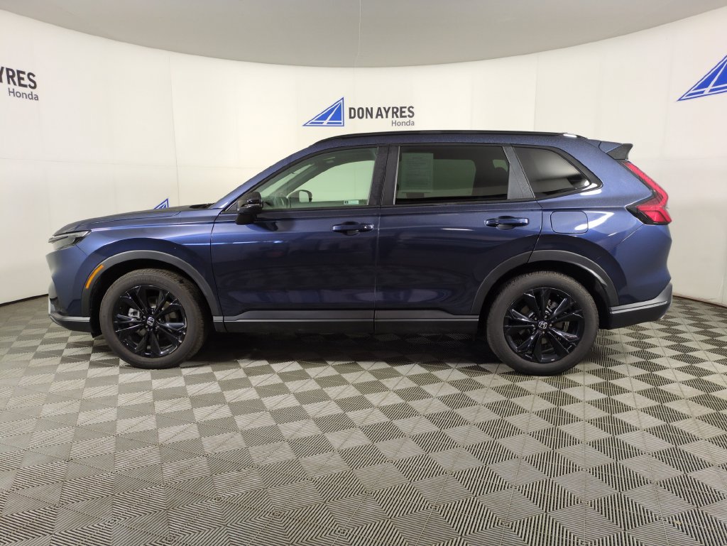 Used 2026 Honda CR-V Sport Touring image 2