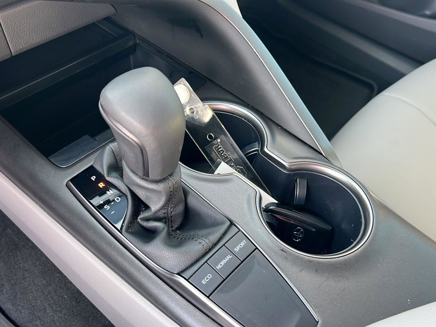 Certified 2024 Toyota Camry SE w/ Convenience Package image 27