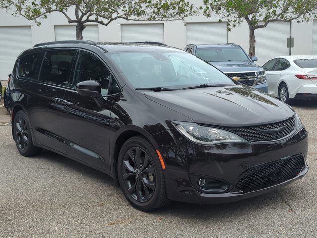 Used 2019 Chrysler Pacifica Limited w/ Advanced Safetytec Group FWD video 3
