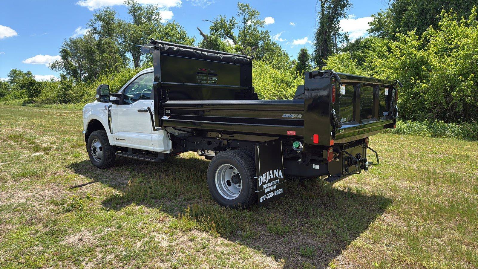 New 2026 Ford F350 XL w/ XL Chrome Package AWD/4WD image 3