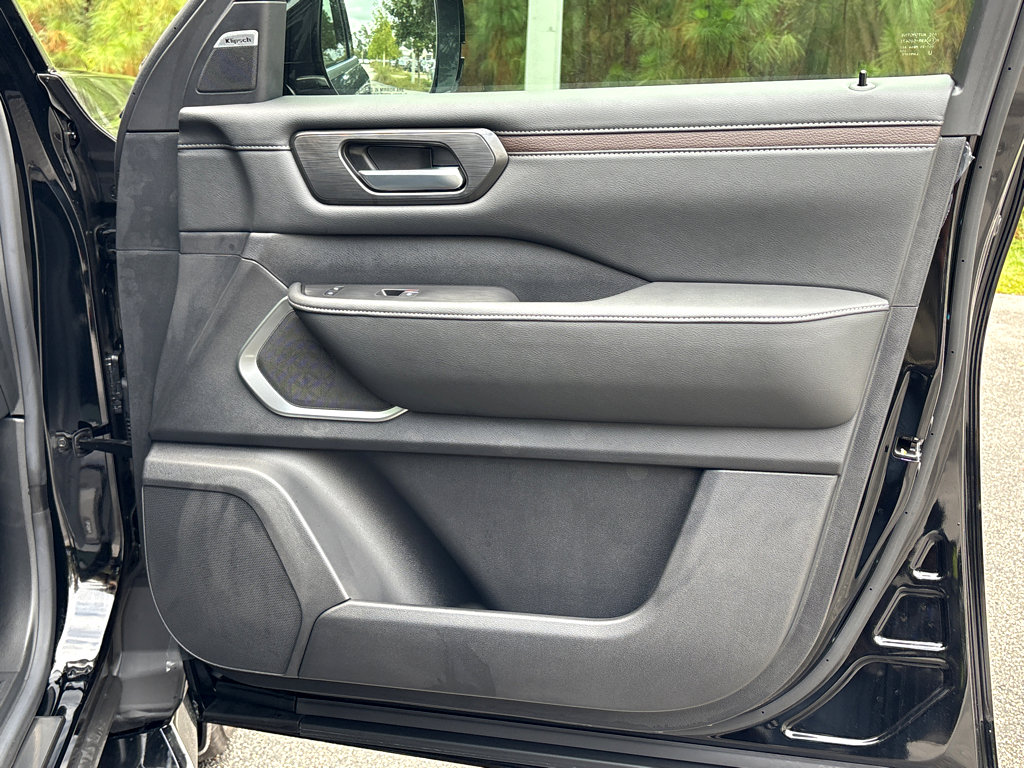 New 2026 Nissan Armada Platinum Reserve RWD image 15