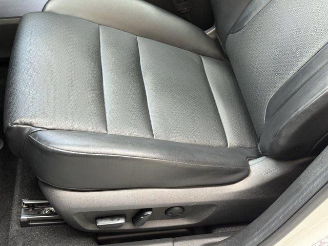 Used 2023 Nissan Rogue SV w/ SV Premium Package AWD/4WD image 29