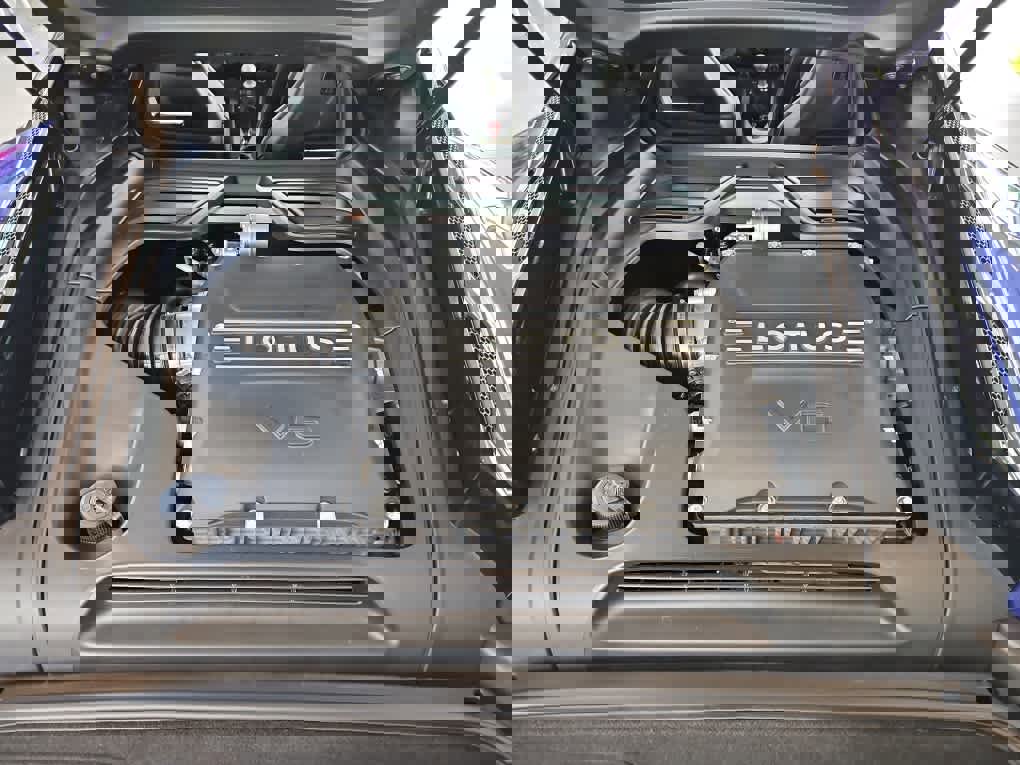 New 2025 Lotus Emira image 25