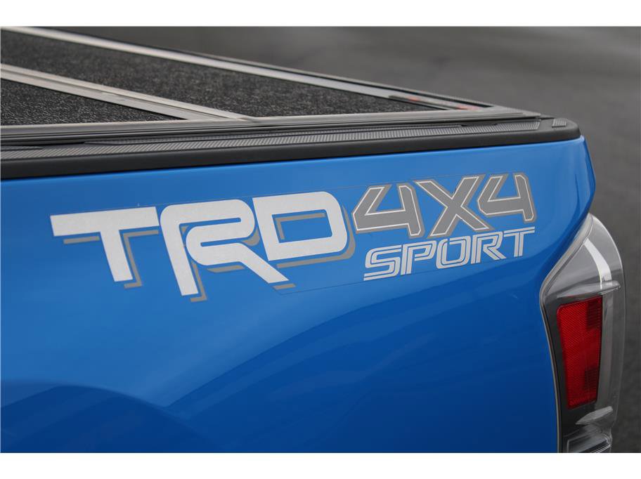 Used 2020 Toyota Tacoma TRD Sport w/ TRD Premium Sport Package image 39