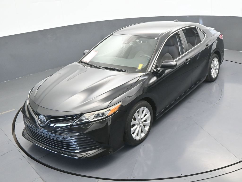 Used 2019 Toyota Camry LE image 45