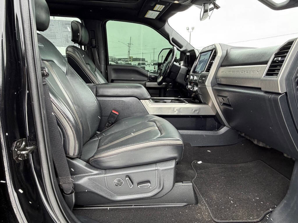 Used 2022 Ford F450 Platinum w/ FX4 Off-Road Package image 65